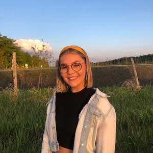 Meet your Posher, Laurence